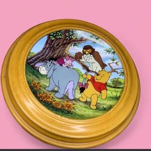 Limited edition collectors Winnie the Pooh Decorative plate